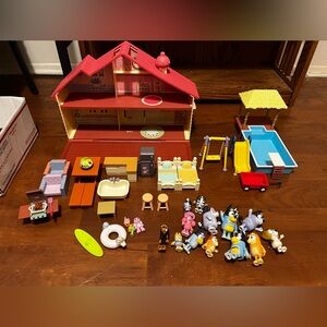 Bluey & family playset